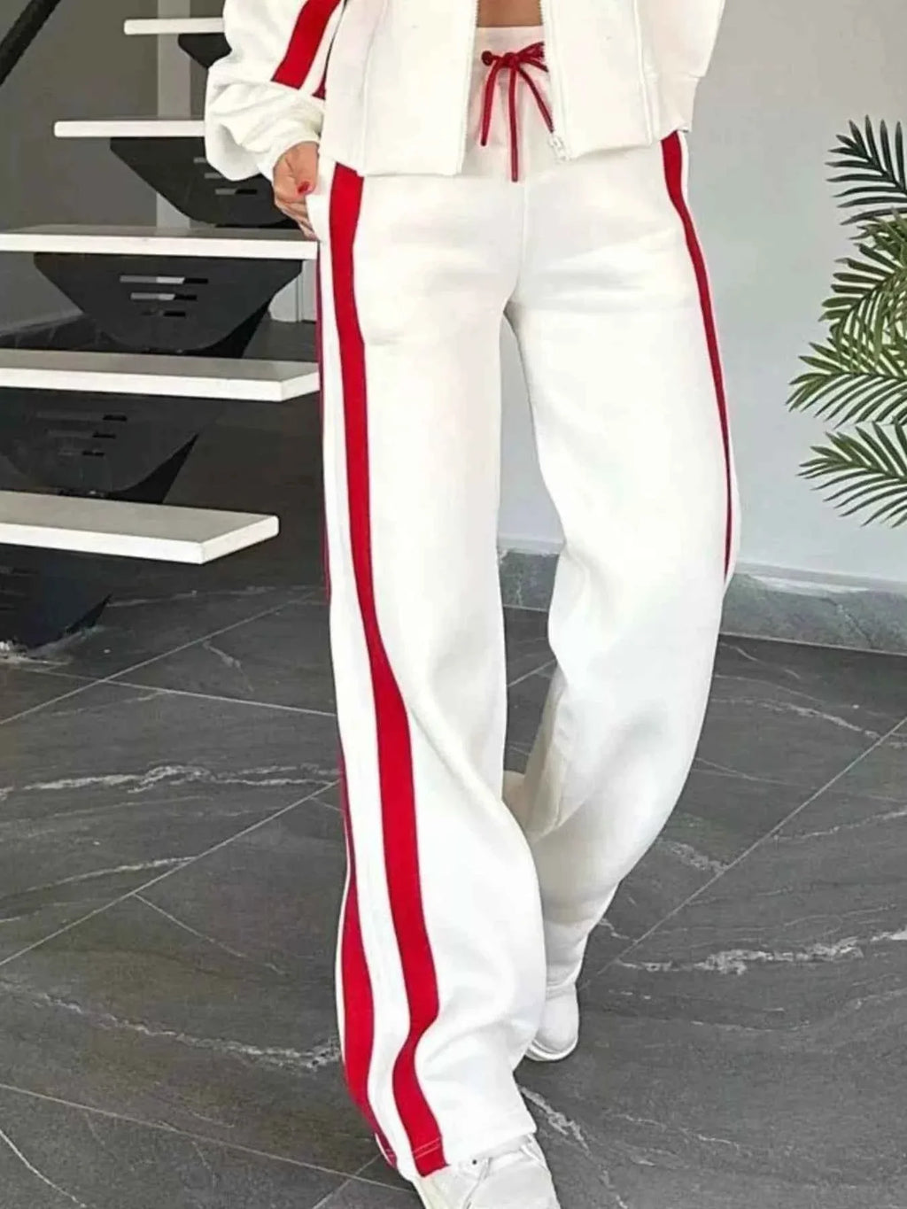 Plus Stripes Zip Set: Full-Size Comfort Duo