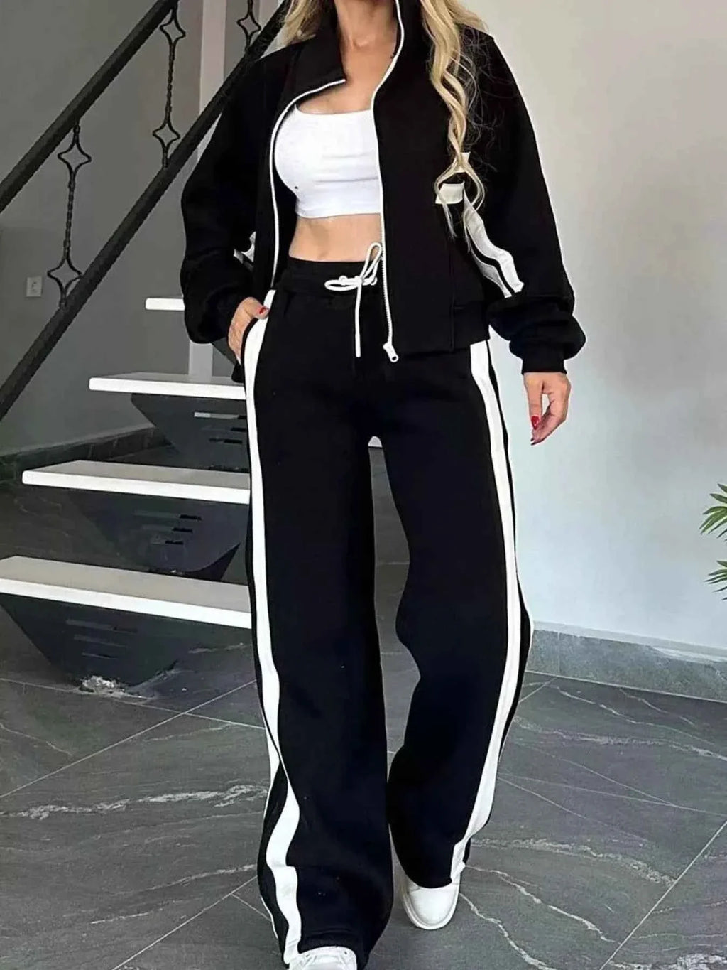 Plus Stripes Zip Set: Full-Size Comfort Duo