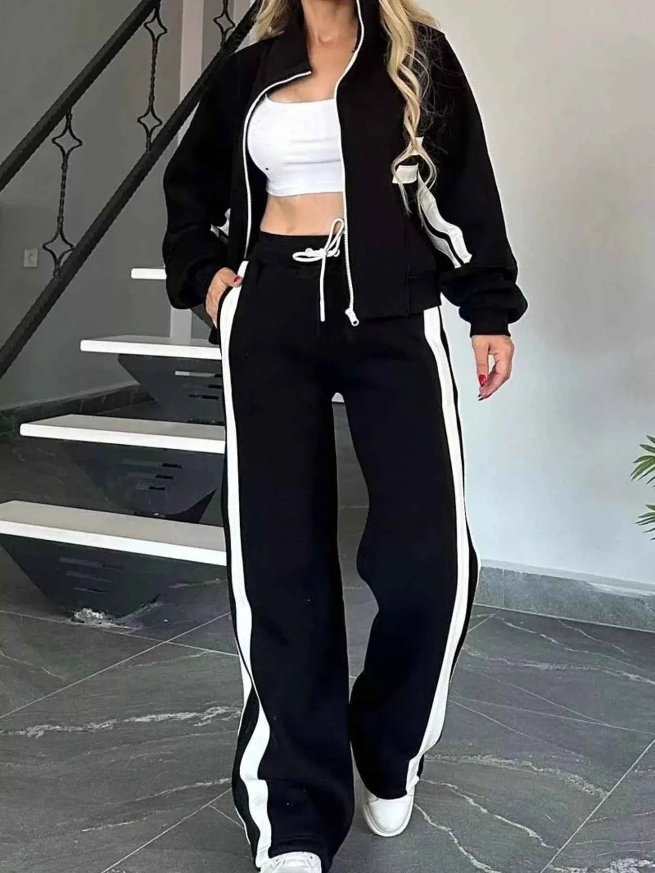 Plus Stripes Zip Set: Full-Size Comfort Duo