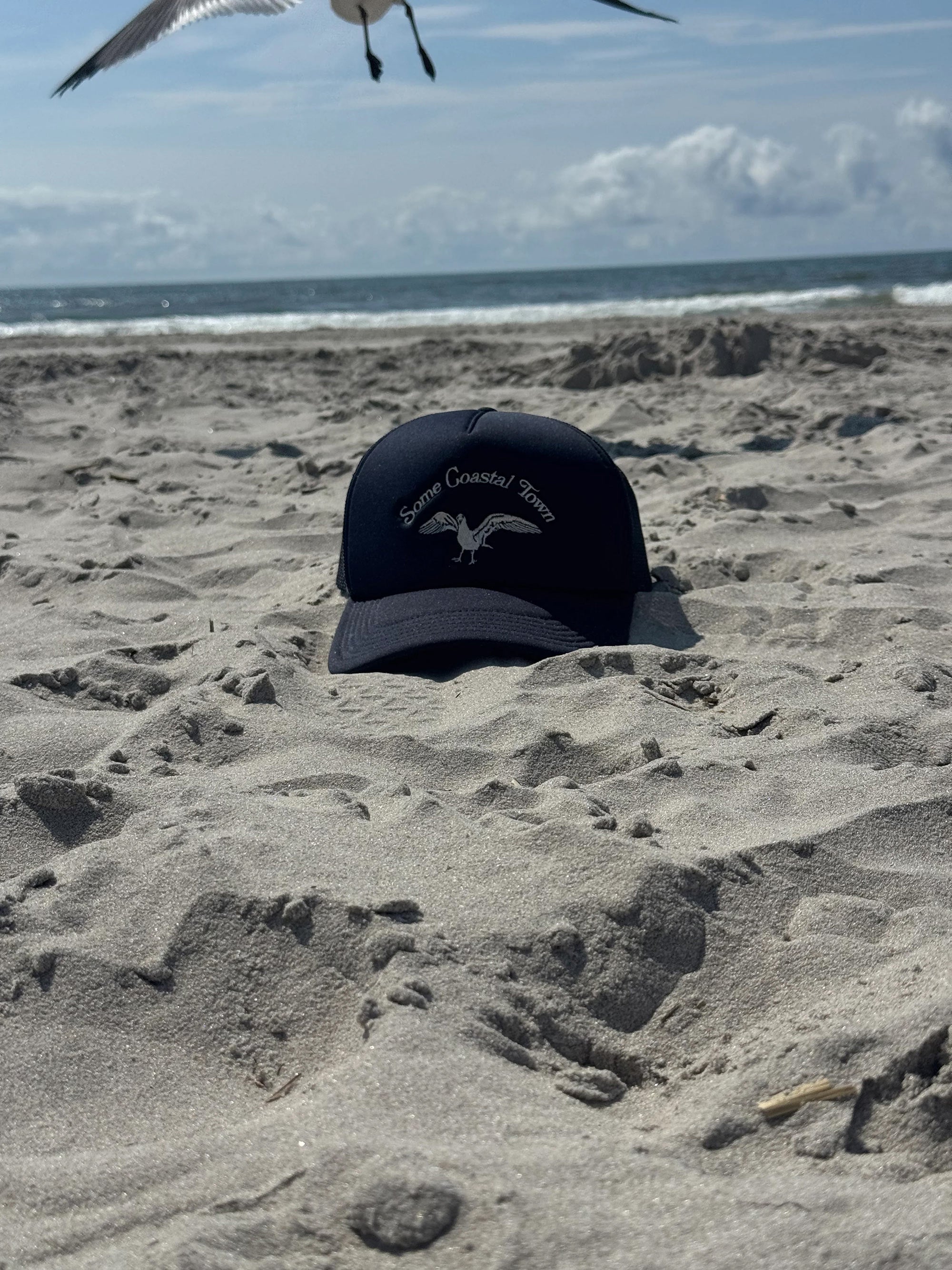 Flight Trucker Snapback Hat - Navy Seagull Graphic