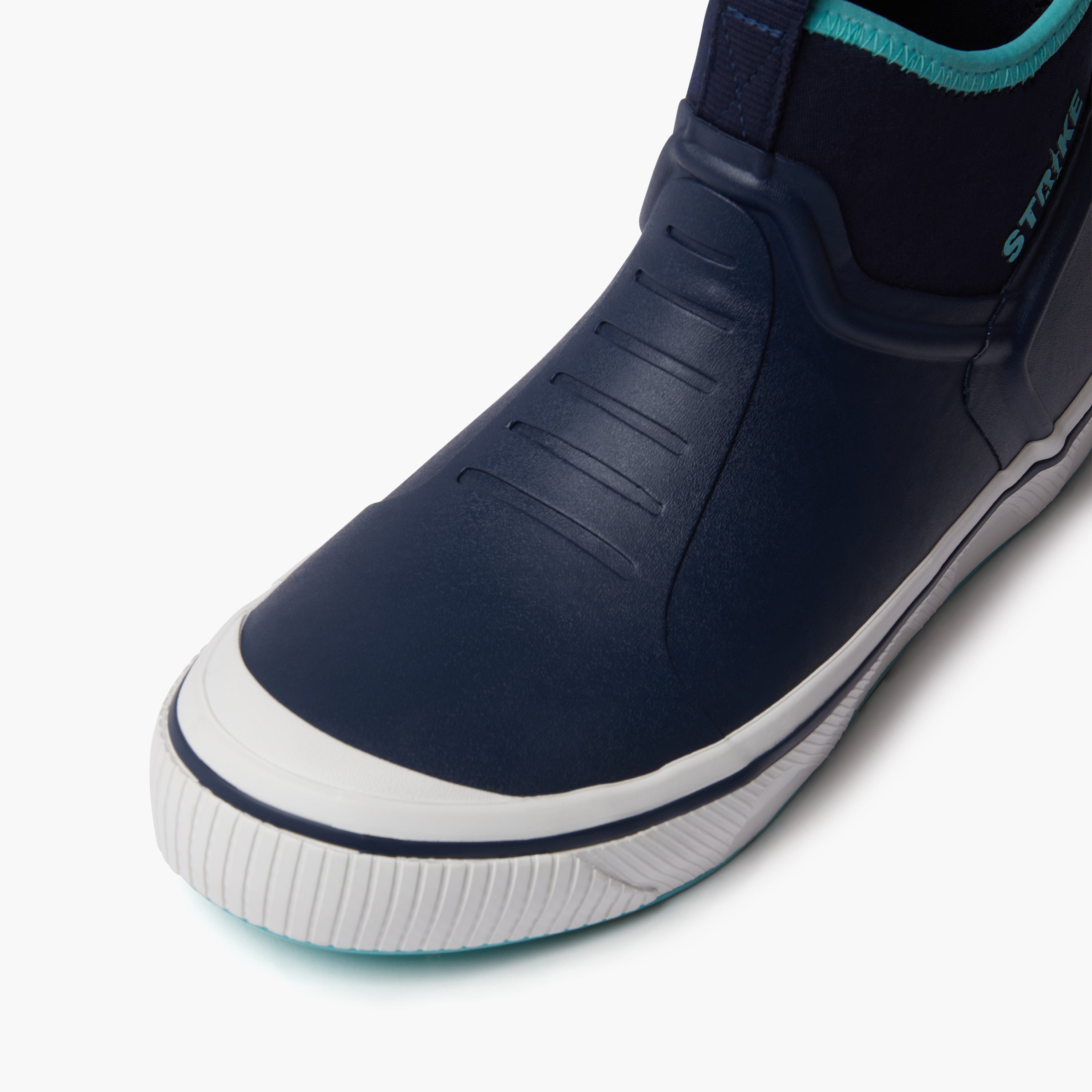 Bigeye Boot