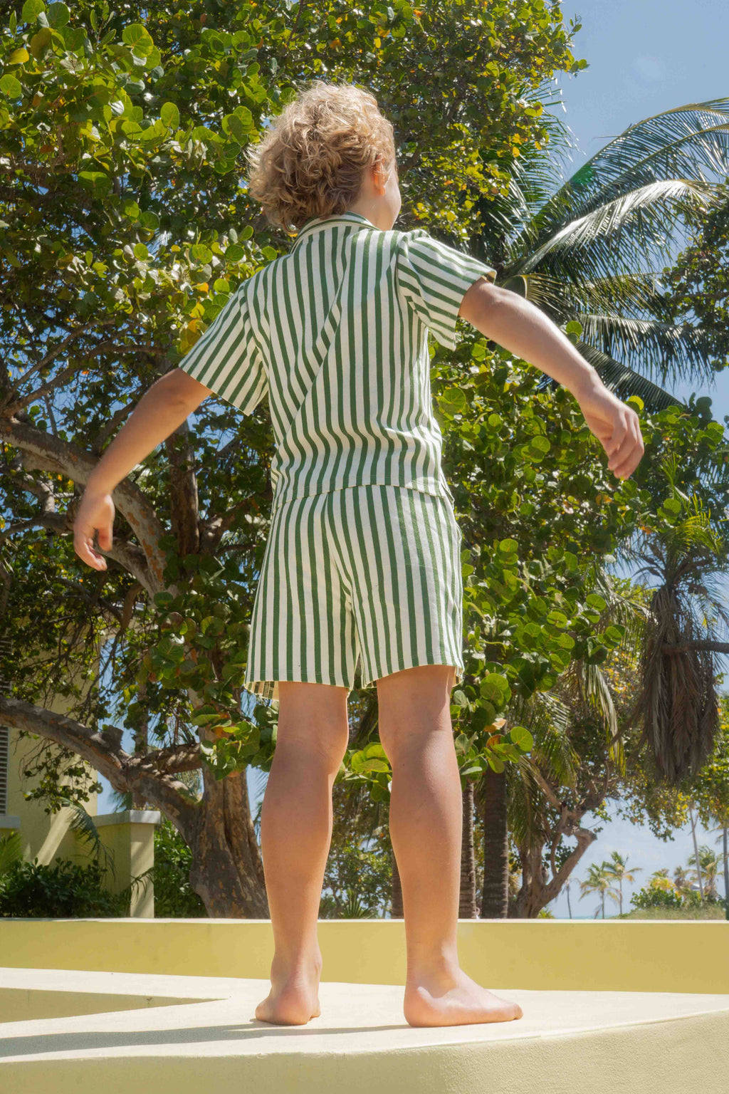 Stripe and Stroll Setzers