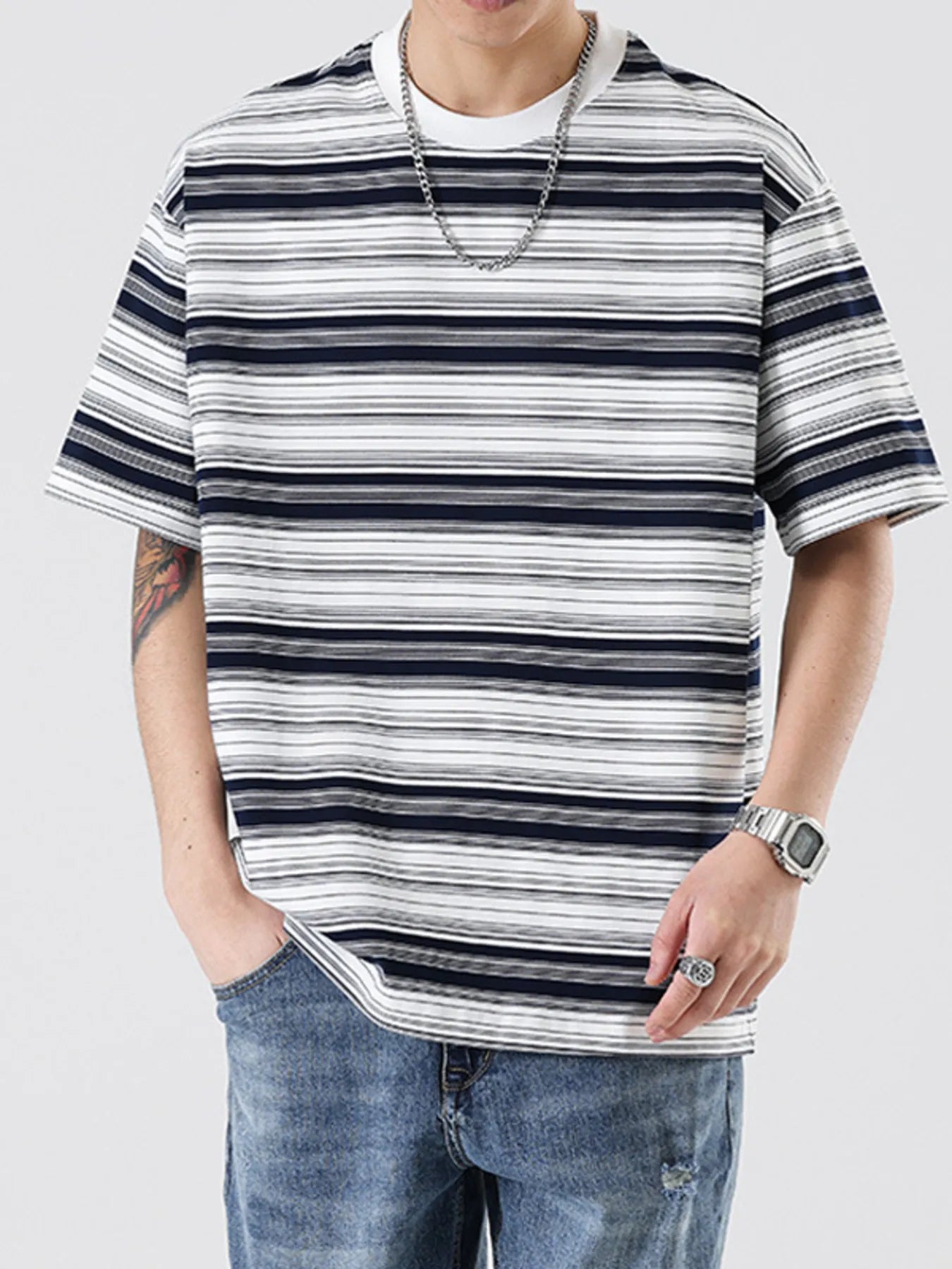 Men's Relaxed Fit Striped Crew Neck T-Shirt