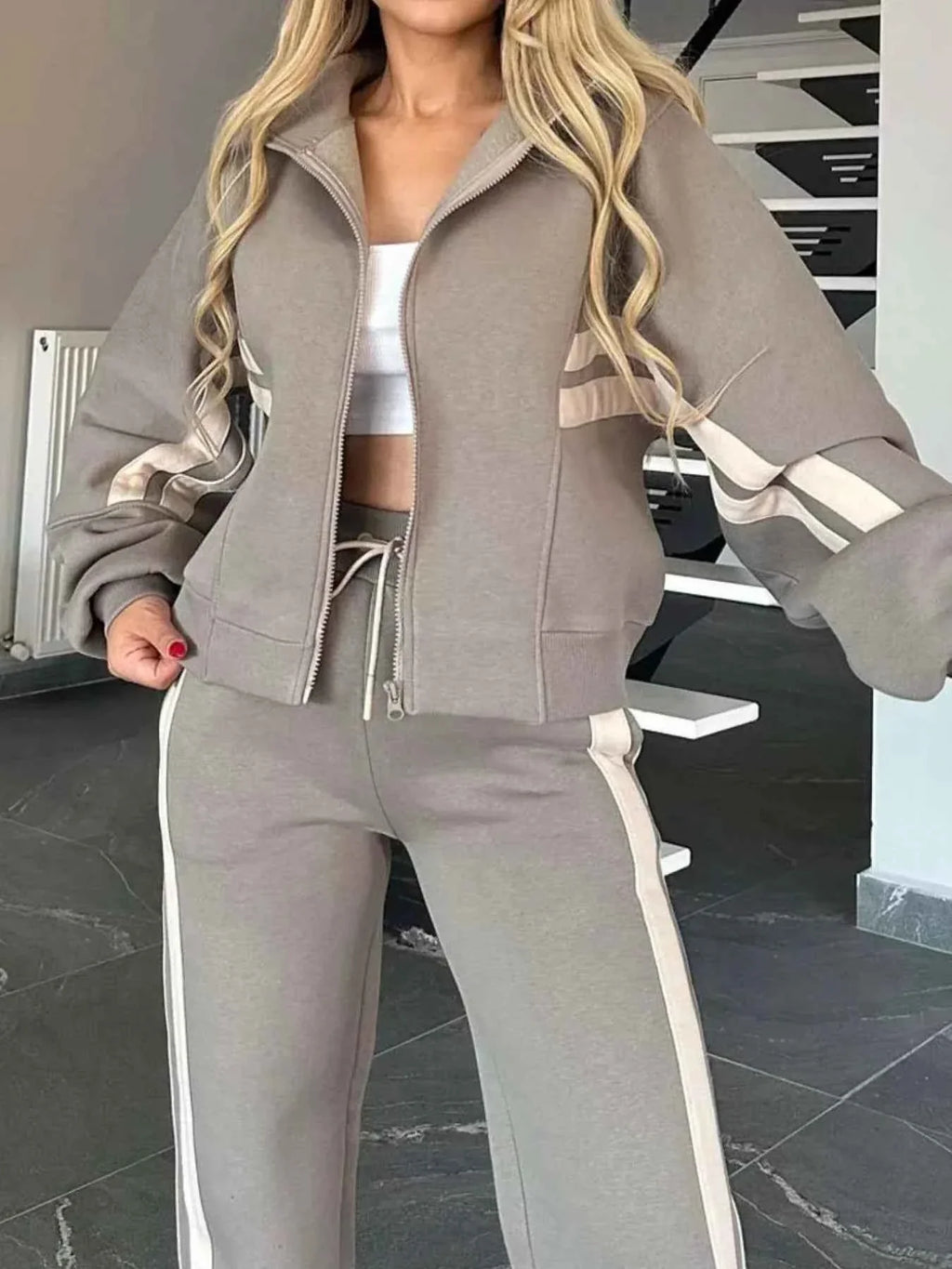 Plus Stripes Zip Set: Full-Size Comfort Duo